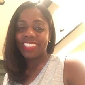 Meet your Posher, Yolette